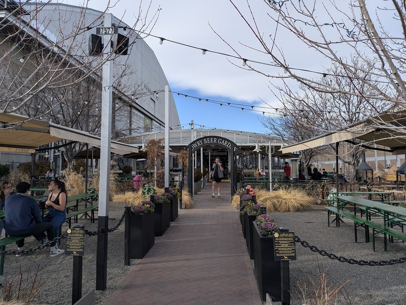 Lowry Beer Garden: photo 4
