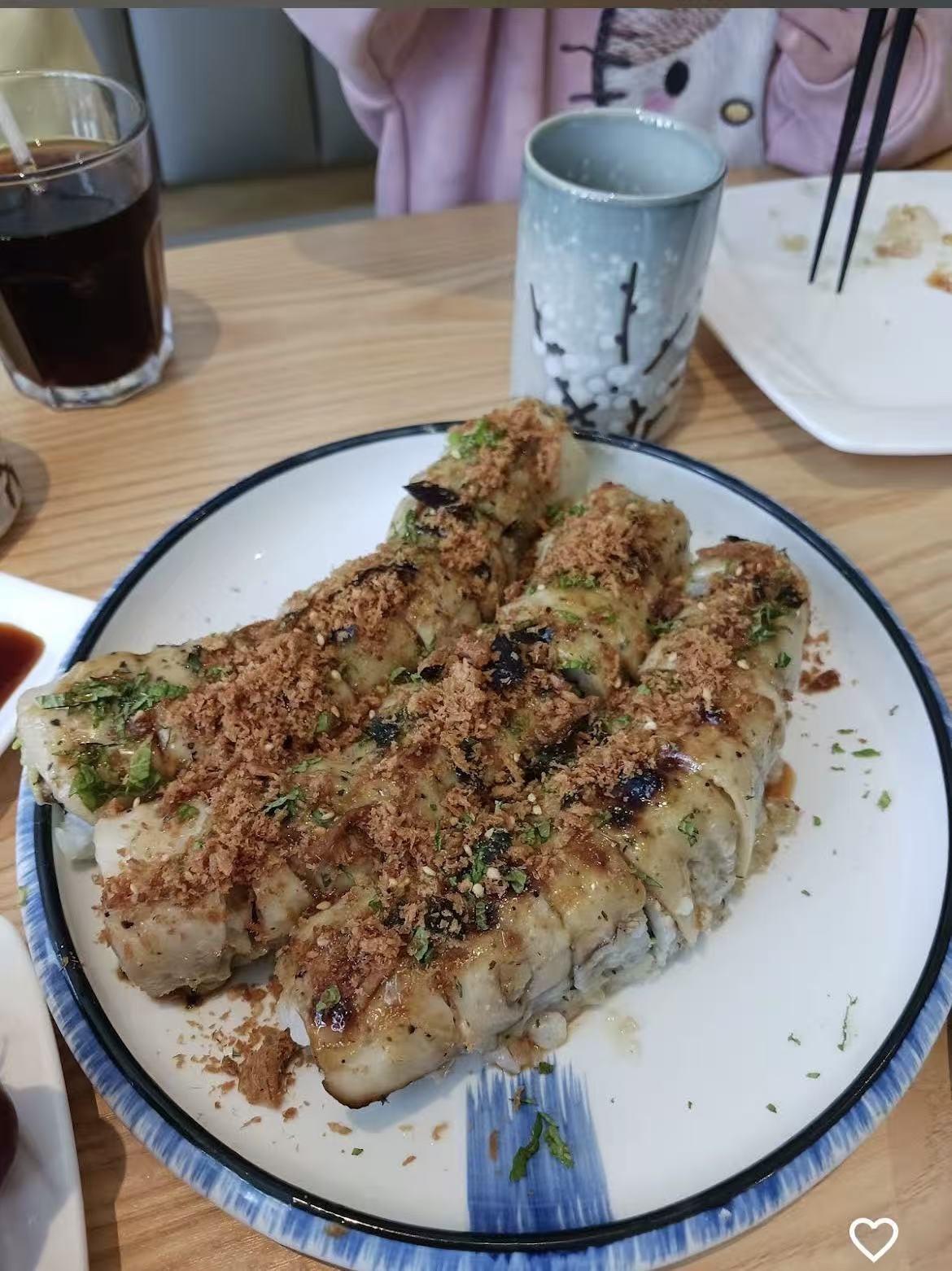 Tenon Vegan Sushi: food & drinks