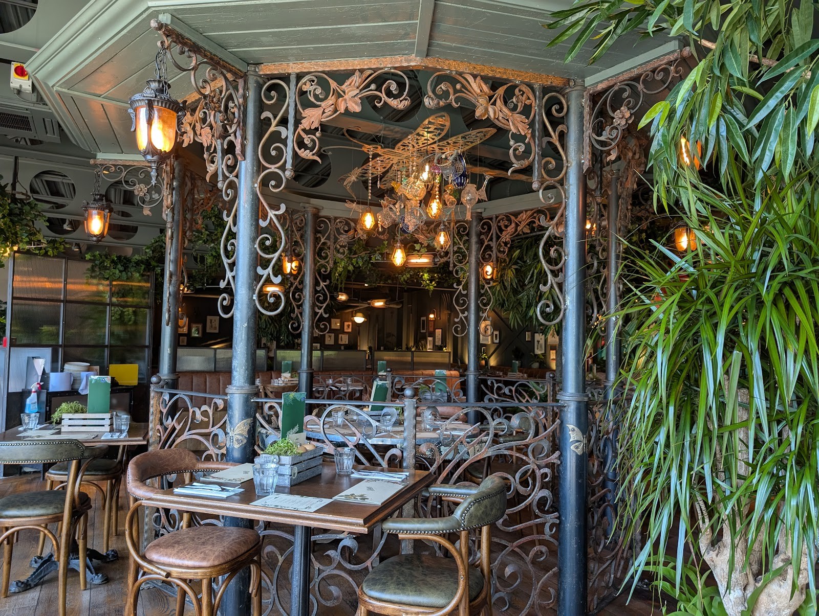 The Botanist Sheffield: the place
