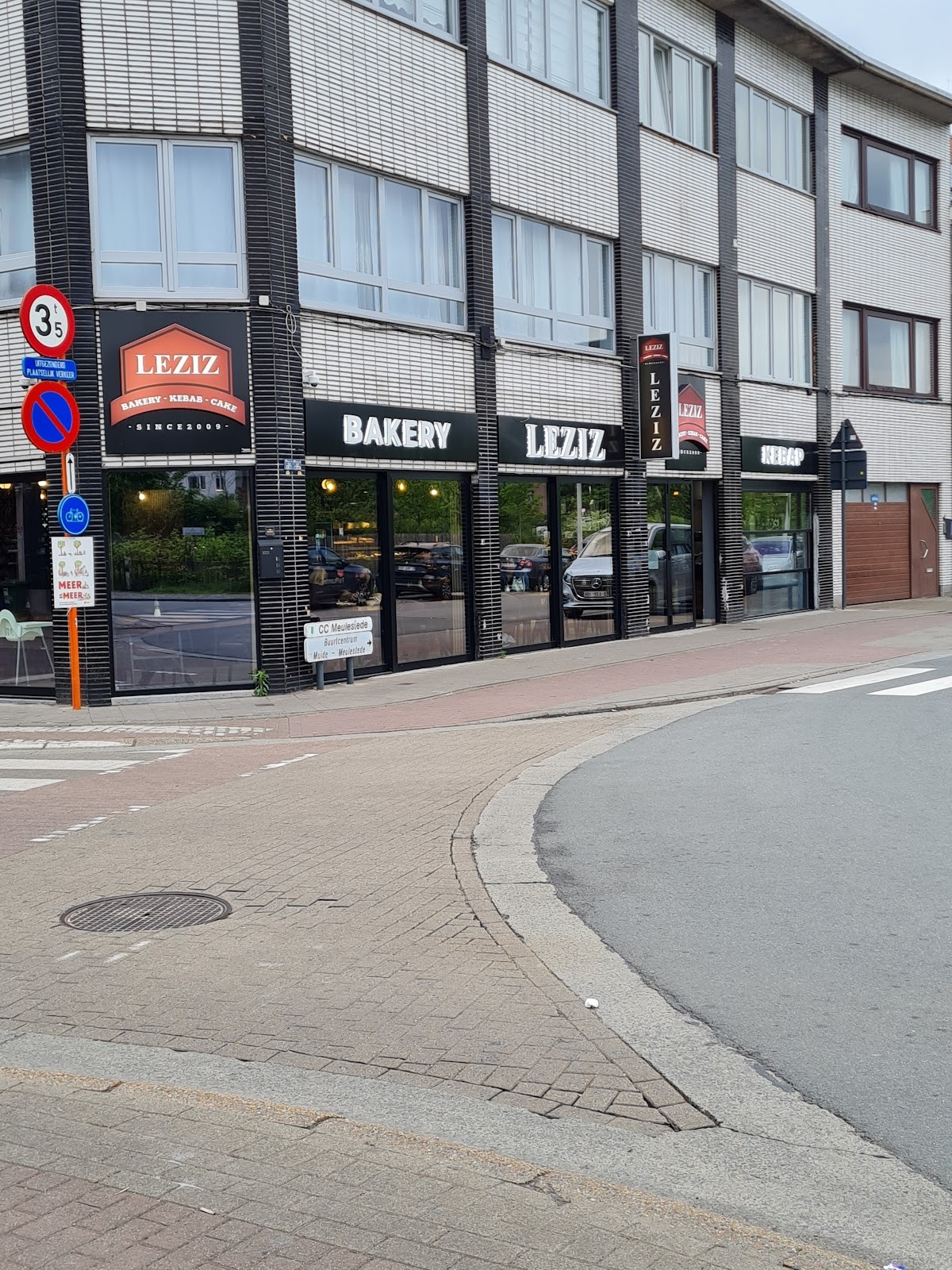 Leziz Bakkerij en Pitta: the place