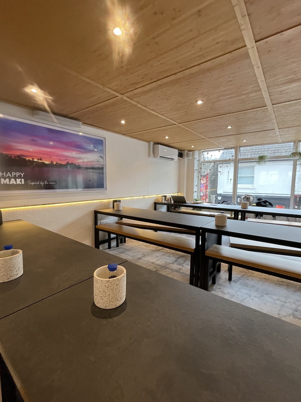 Happy Maki - Sushi Burritos & Bowls: the place