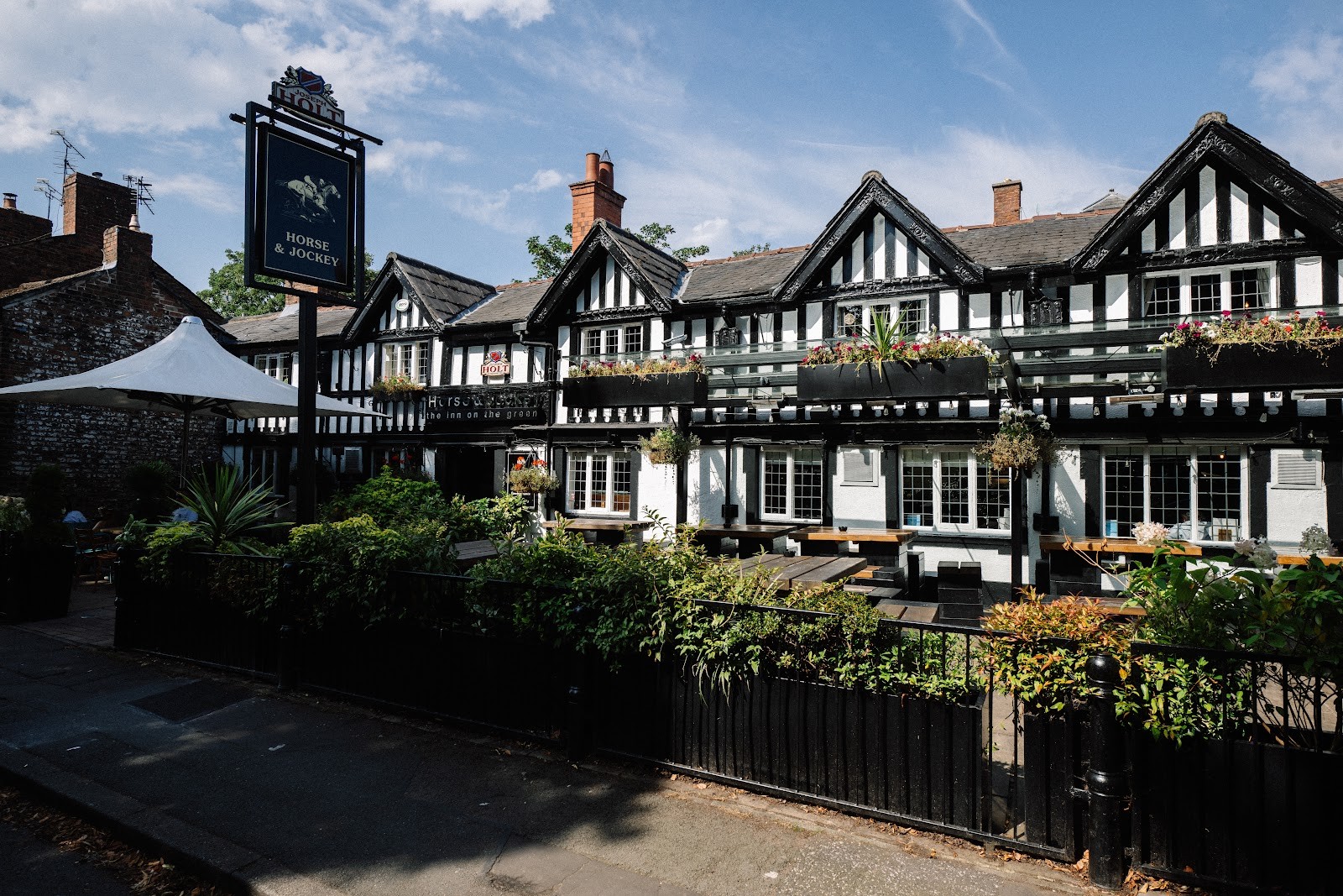 The Horse And Jockey: the place