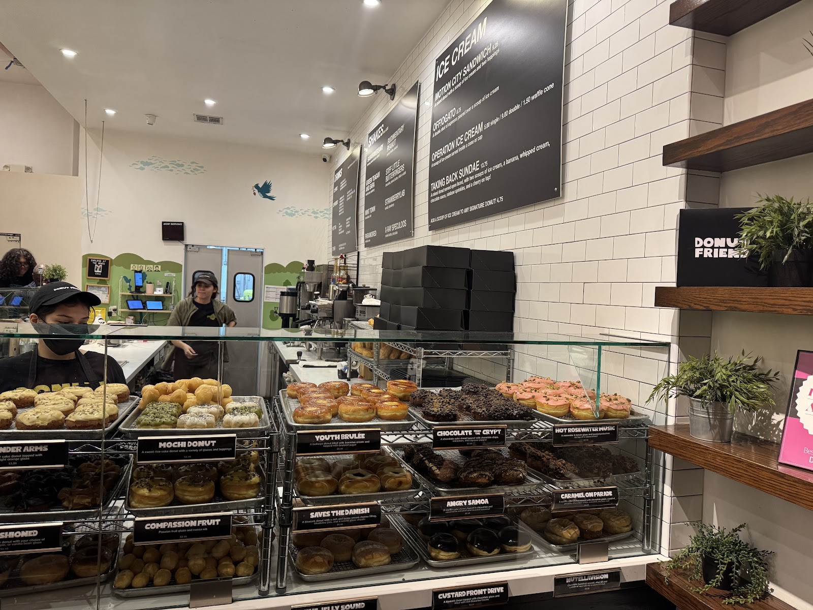 Donut Friend - Highland Park - Dessert, Ice Cream, Coffee & More: the place