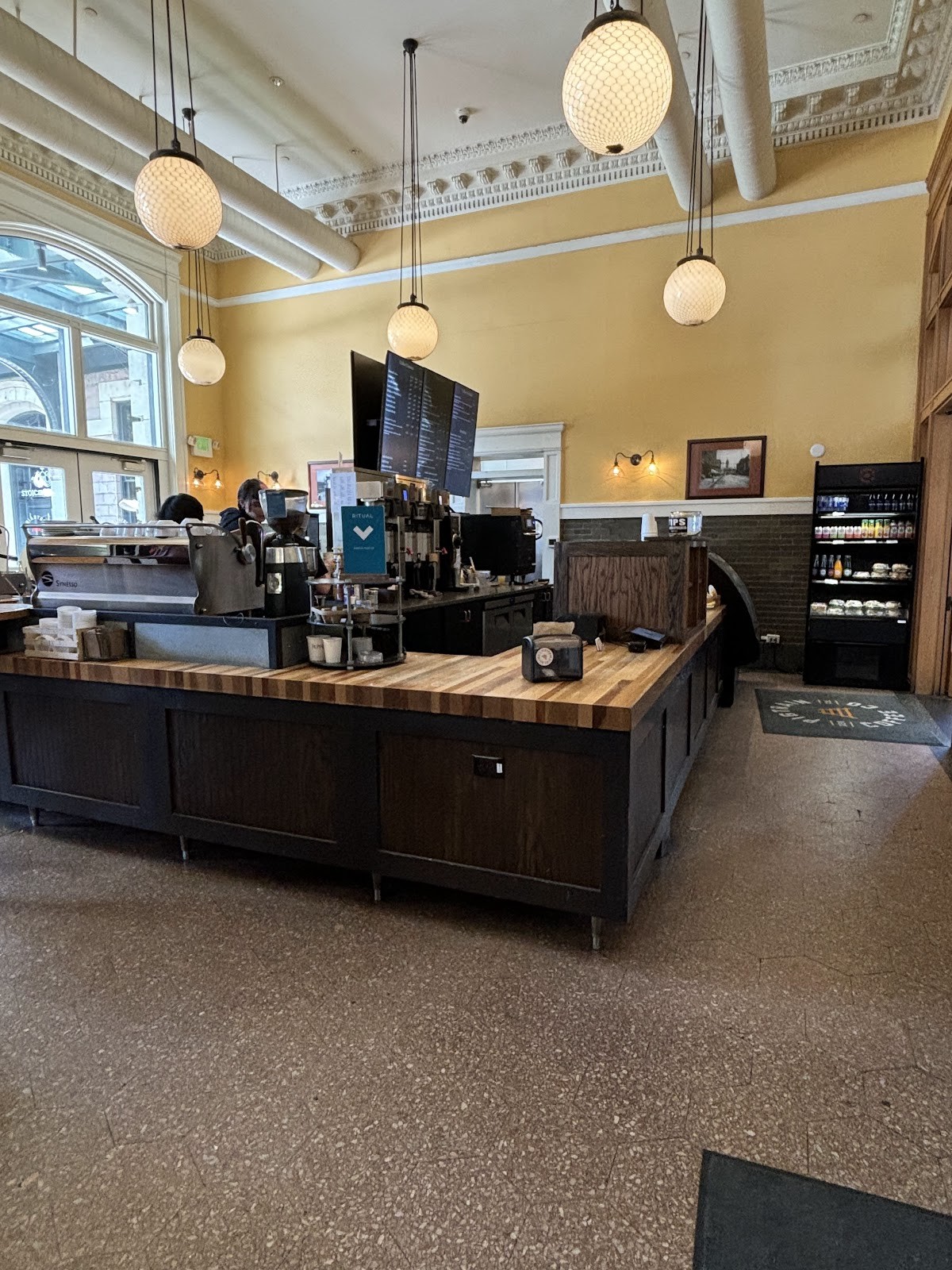 Pigtrain Coffee Company: the place
