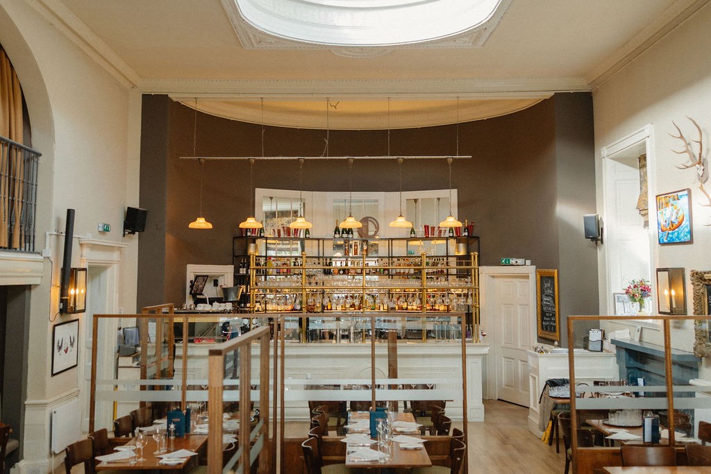 Howies Waterloo Place: the place