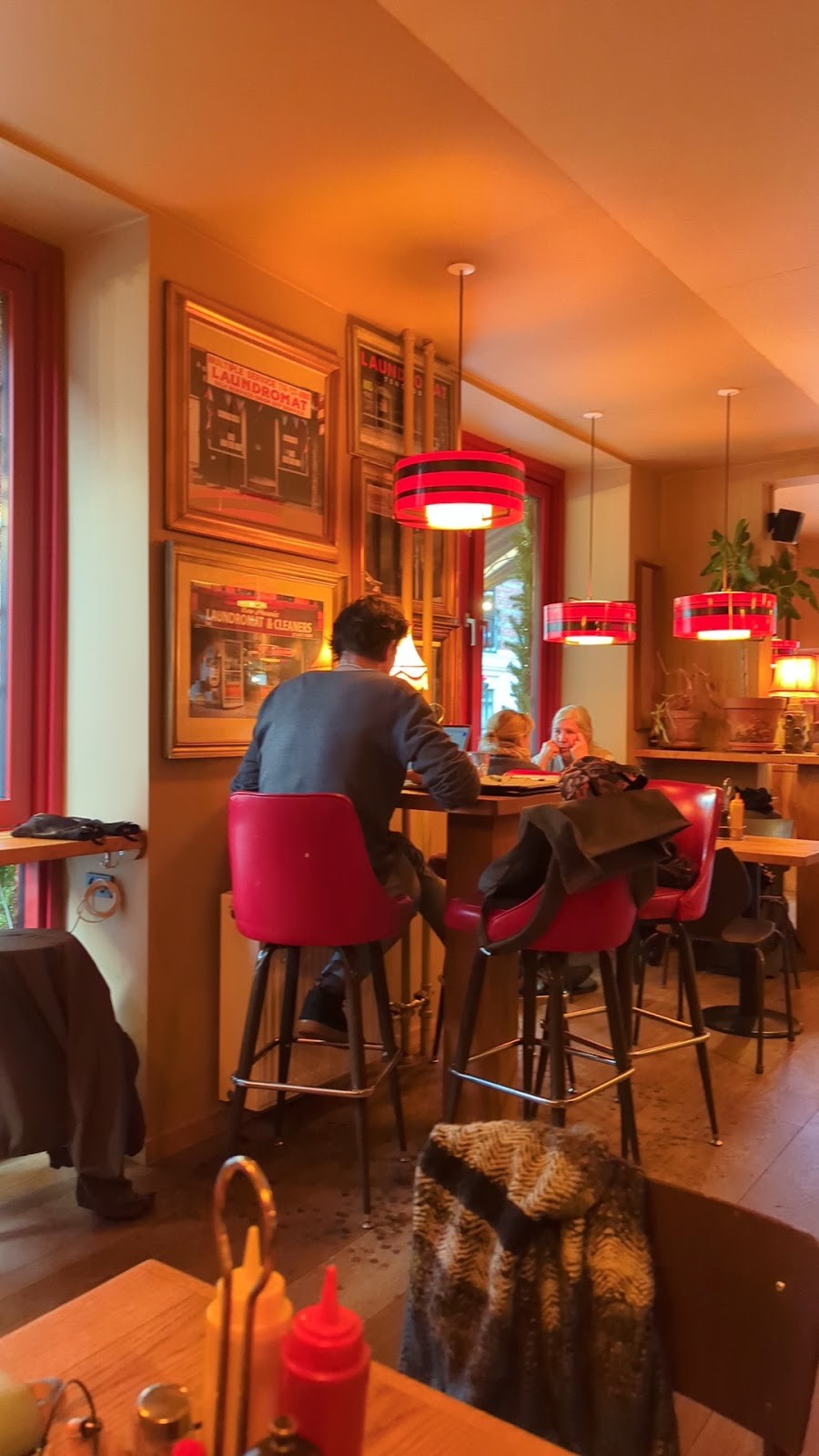 The Laundromat Café: the place