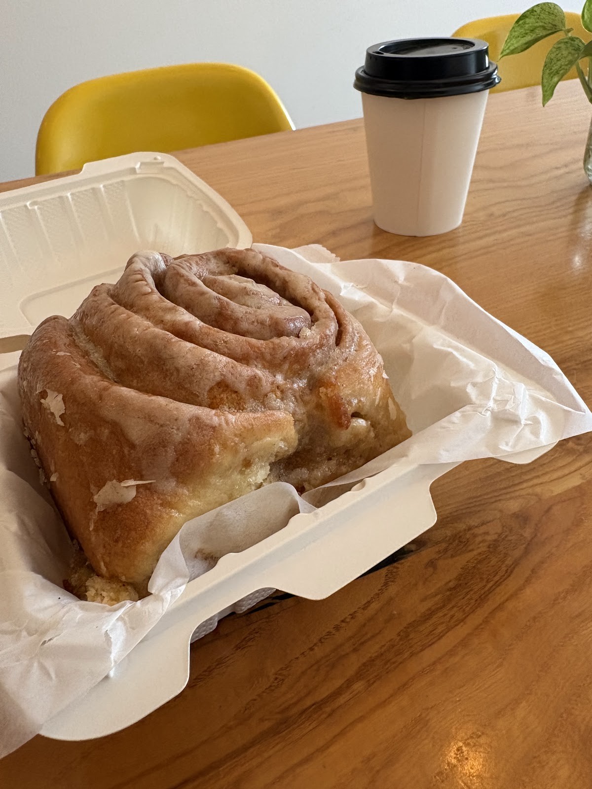 Dulce Vegan Bakery & Cafe: food & drinks