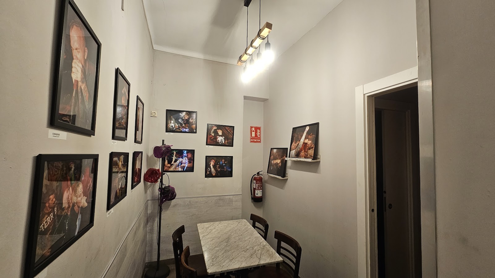VIDA CAFE: the place