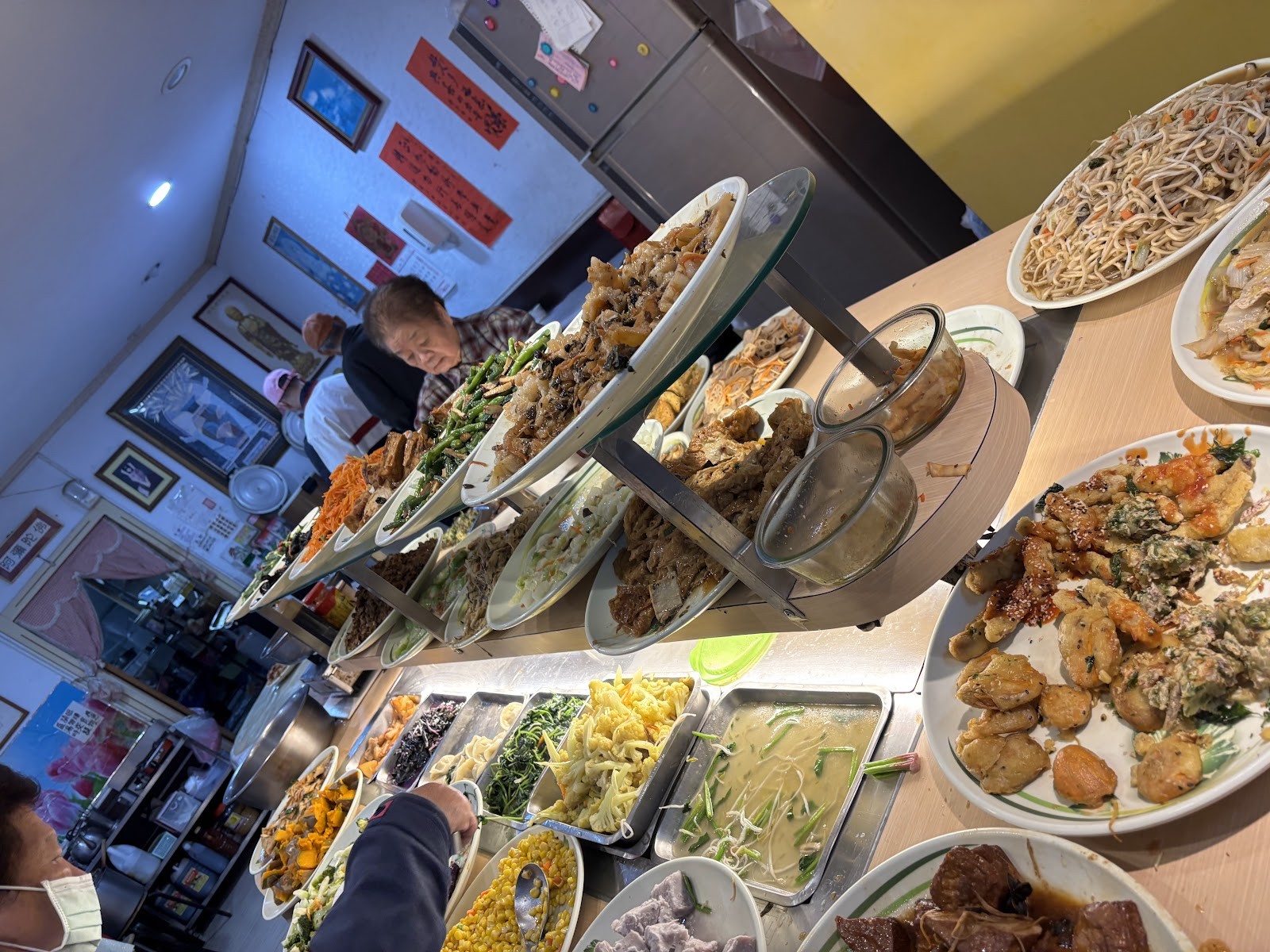 Yuan Tong 圓通素食館: the place