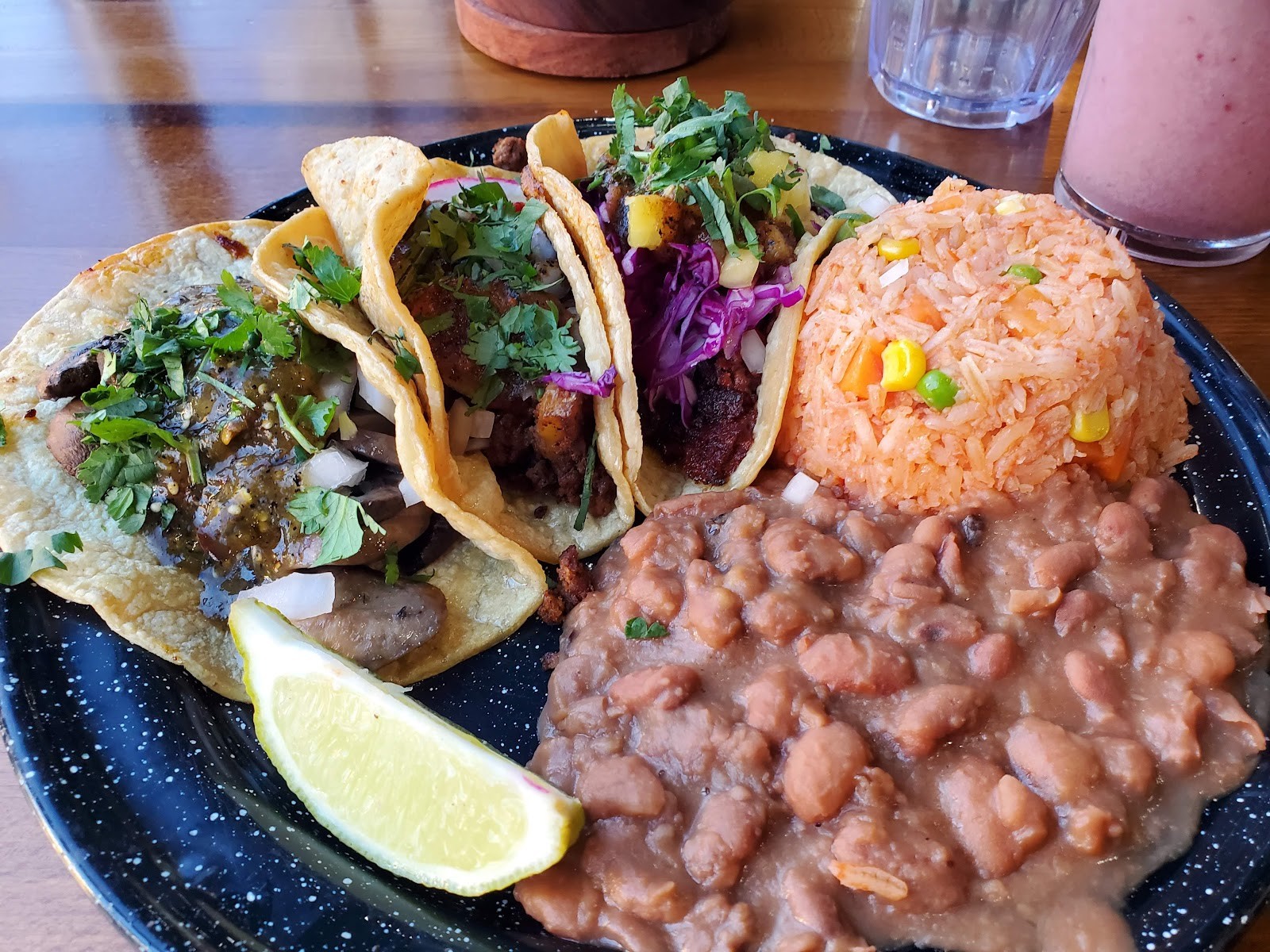 Penelope's Vegan Taqueria Andersonville: food & drinks