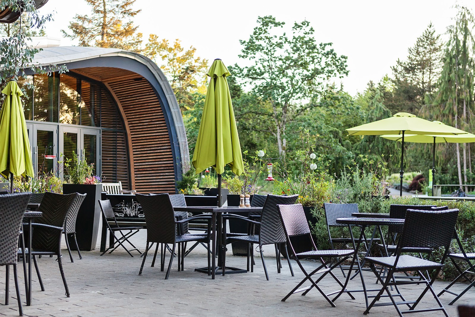 VanDusen Botanical Garden - Truffles Cafe: the place