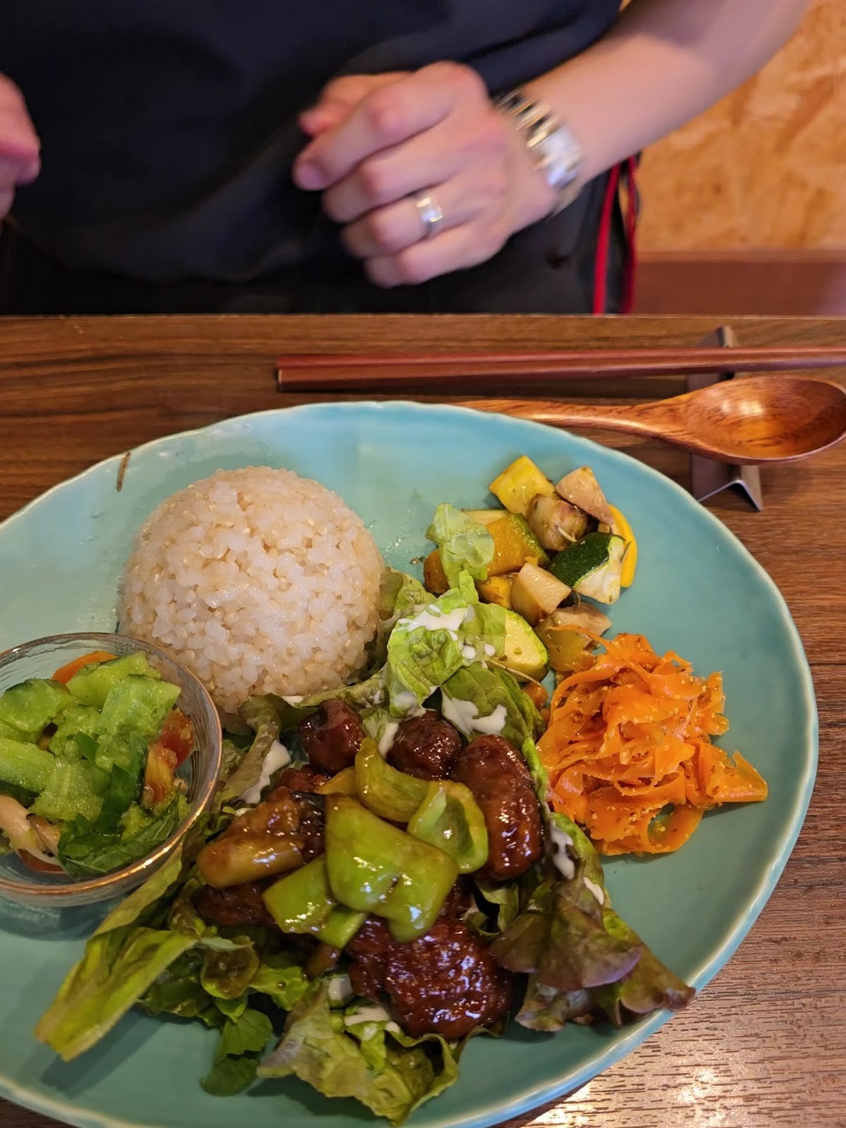 Yasai cafe KuKuri: food & drinks