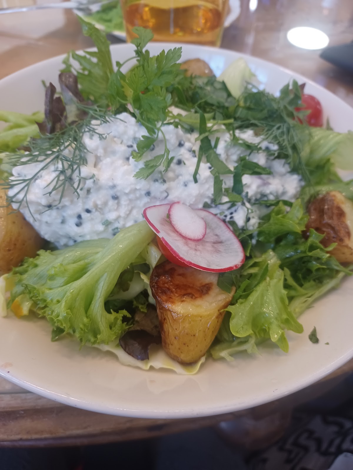 Ravintola Lohtu: food & drinks
