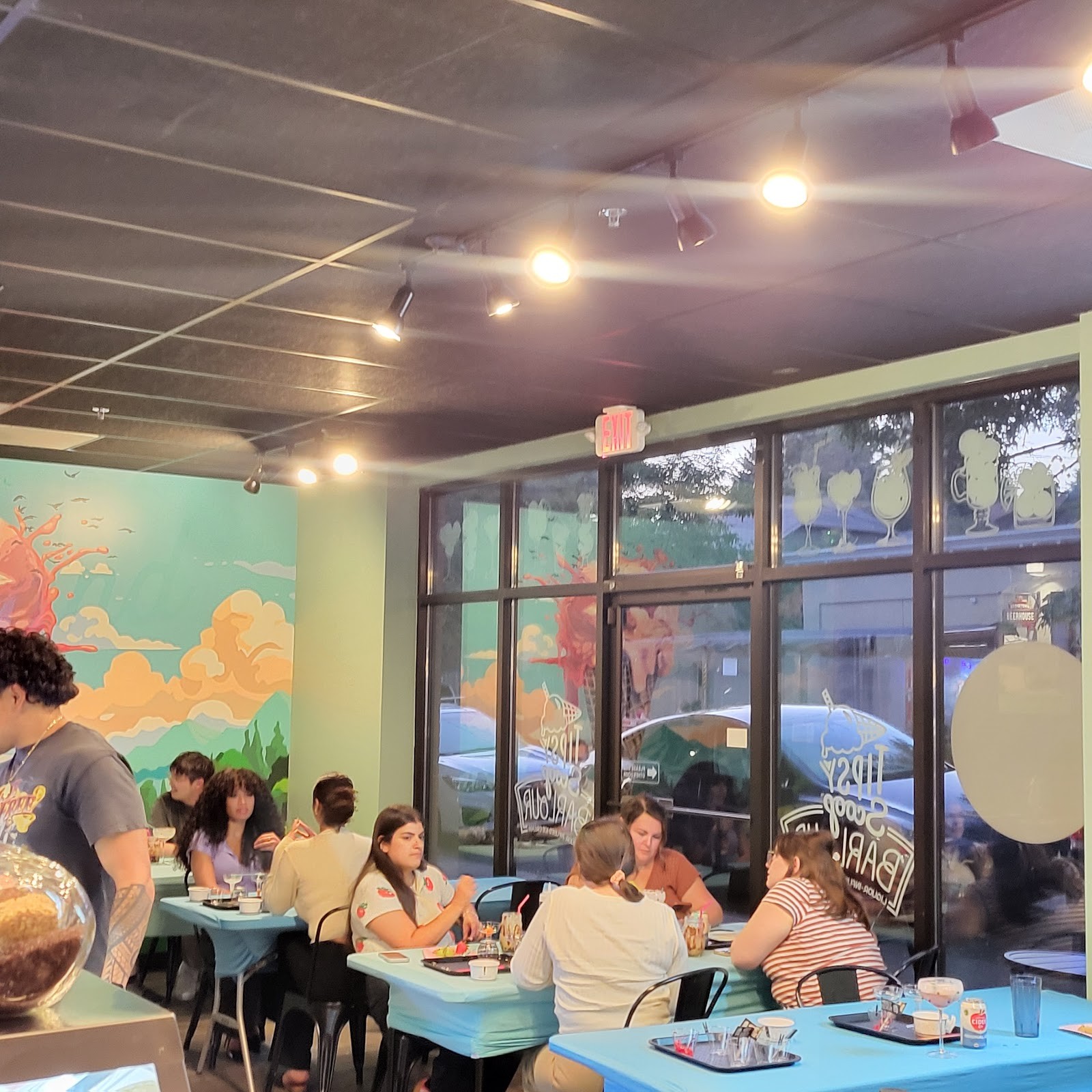 Tipsy Scoop: the place