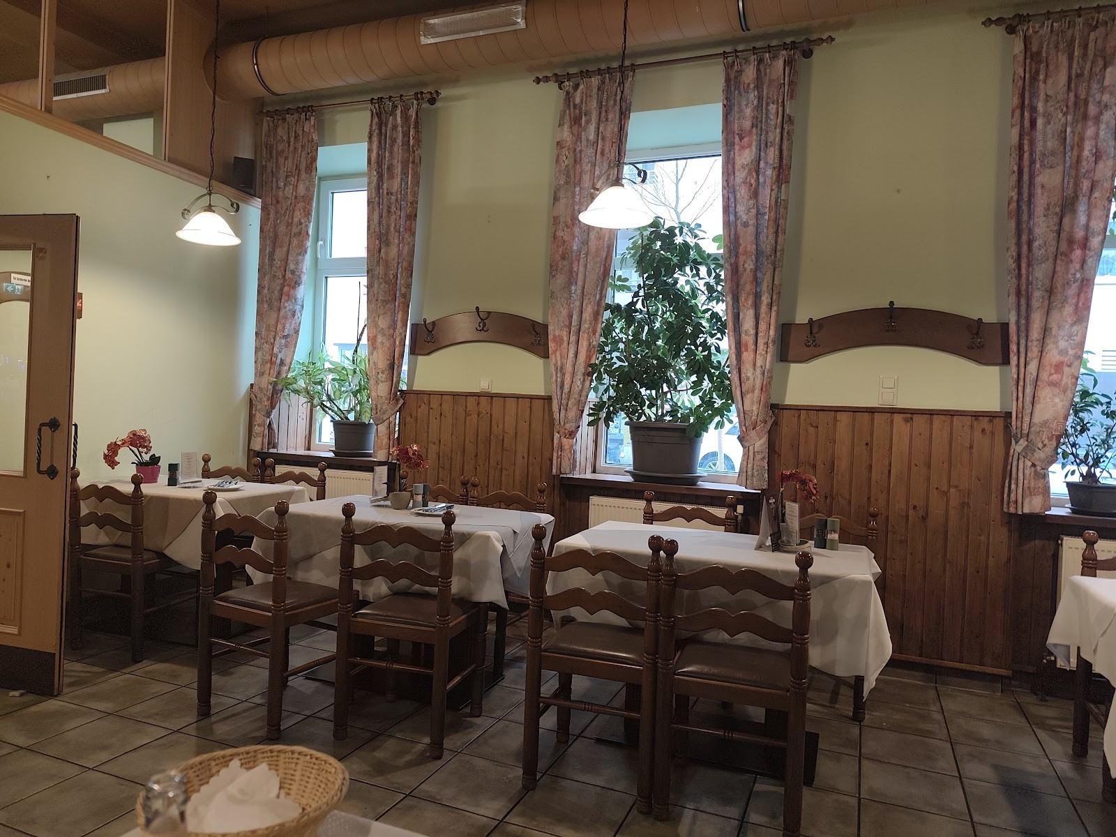 Gasthaus Haller: the place