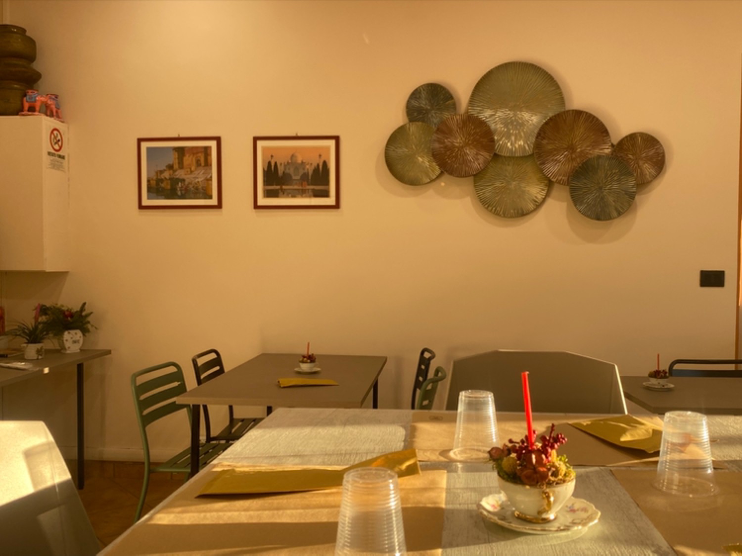 Thali Gastronomia Ristorante Indiana: the place