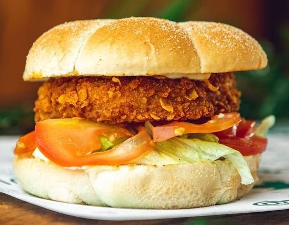 Vegan Falafel Munch UK: food & drinks