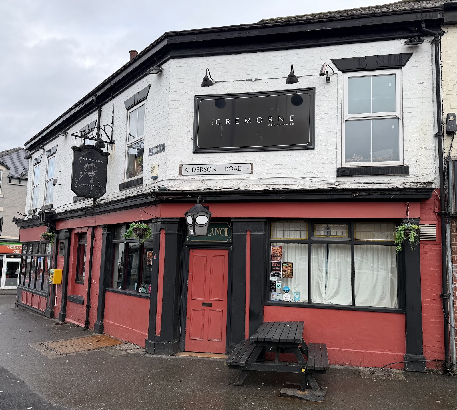The Cremorne: the place