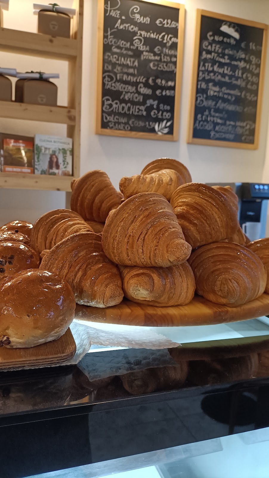 Unsacco pieni di grani antichi: food & drinks