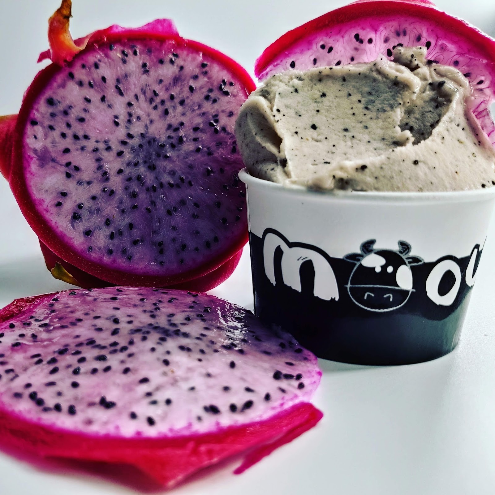 Moou Artisan Gelato: food & drinks