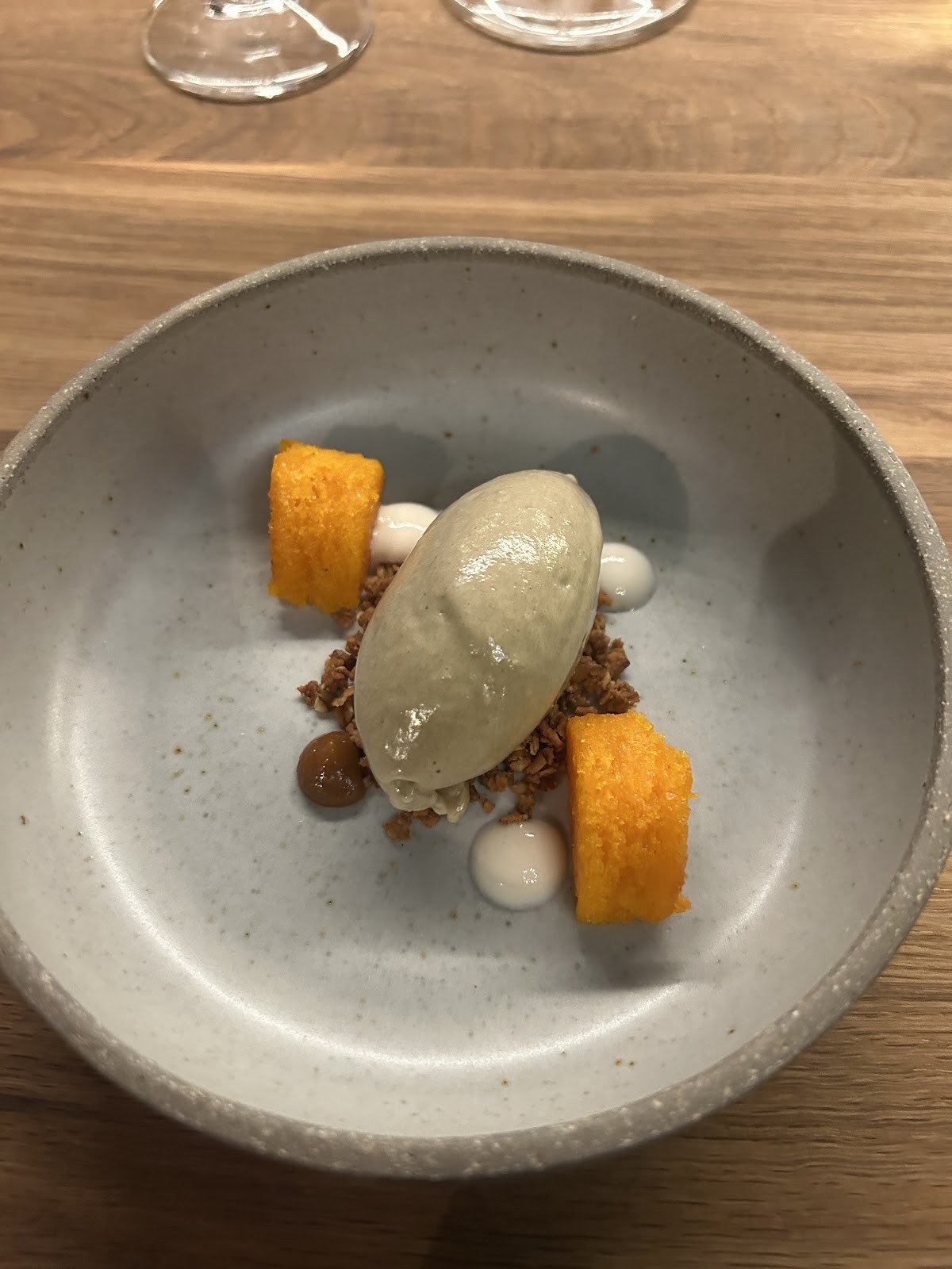 ASTERA: food & drinks