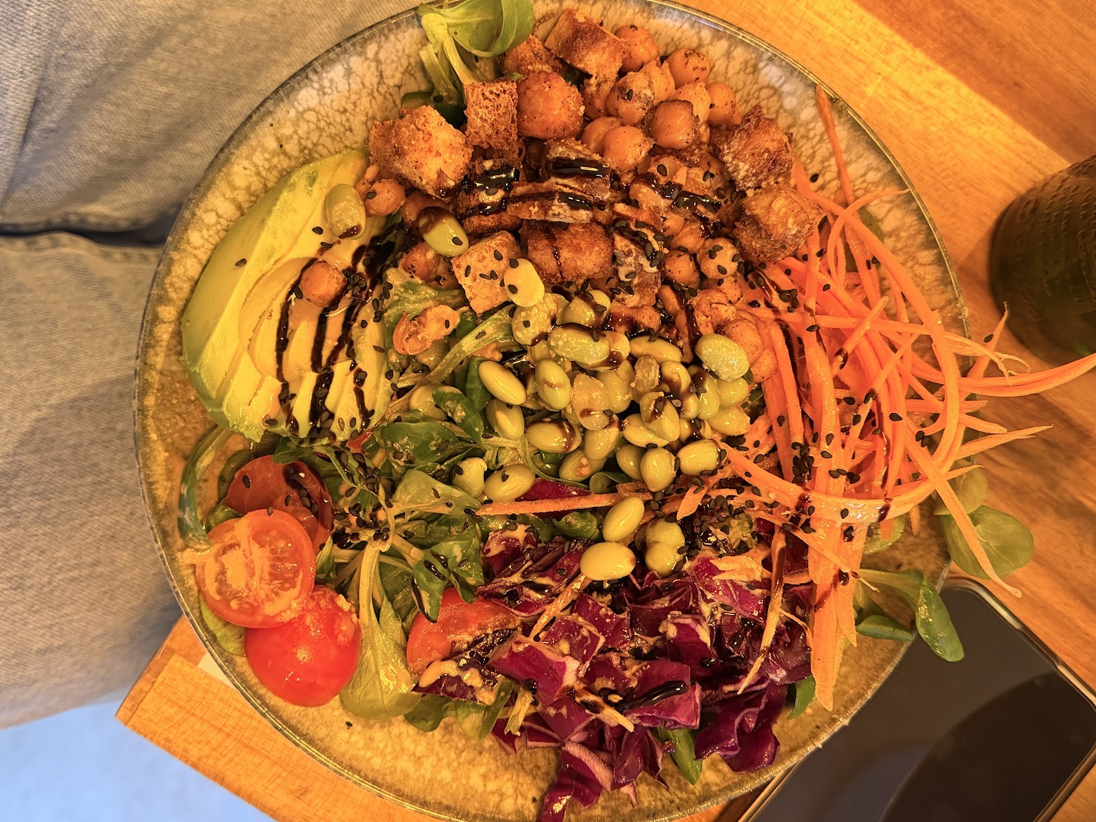Fronda Café: food & drinks