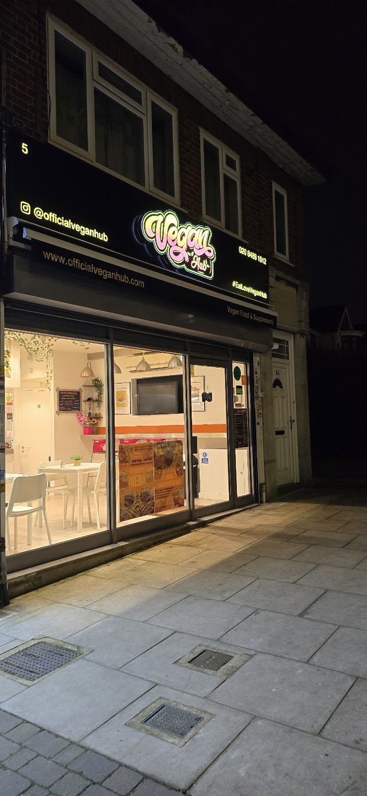 Vegan Hub: the place