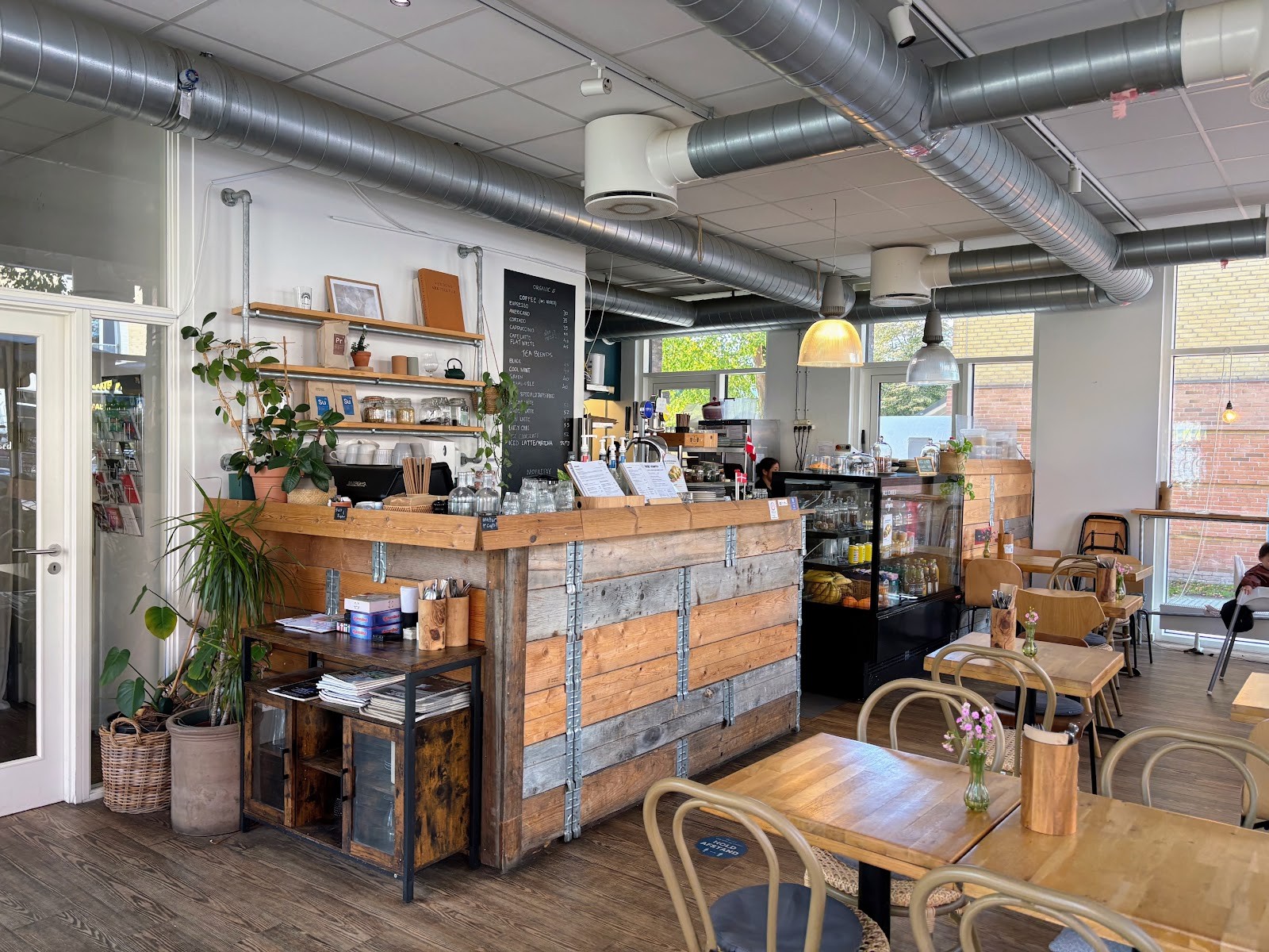 Cafe OHA: the place