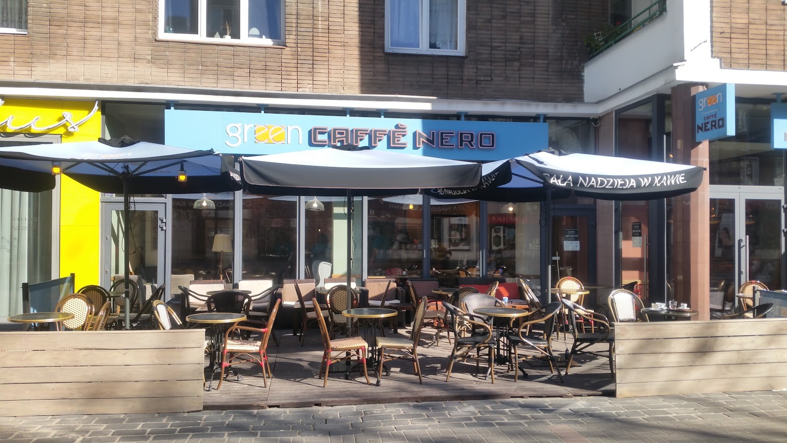 Green Caffè Nero: the place