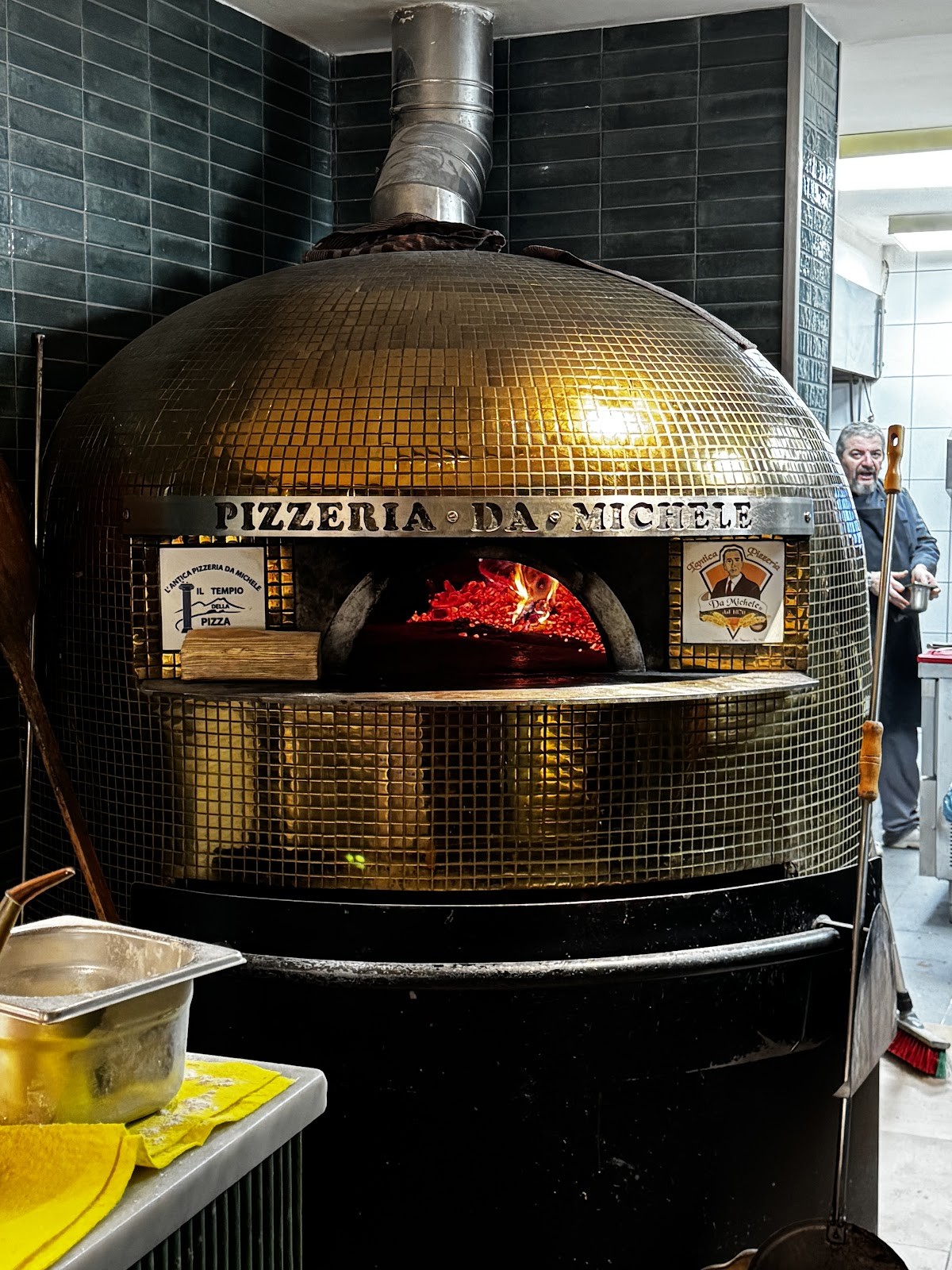 L'Antica Pizzeria da Michele: the place