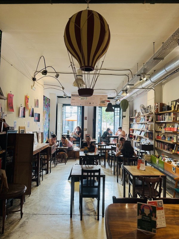 Ubik Café Cafetería Librería: photo 4