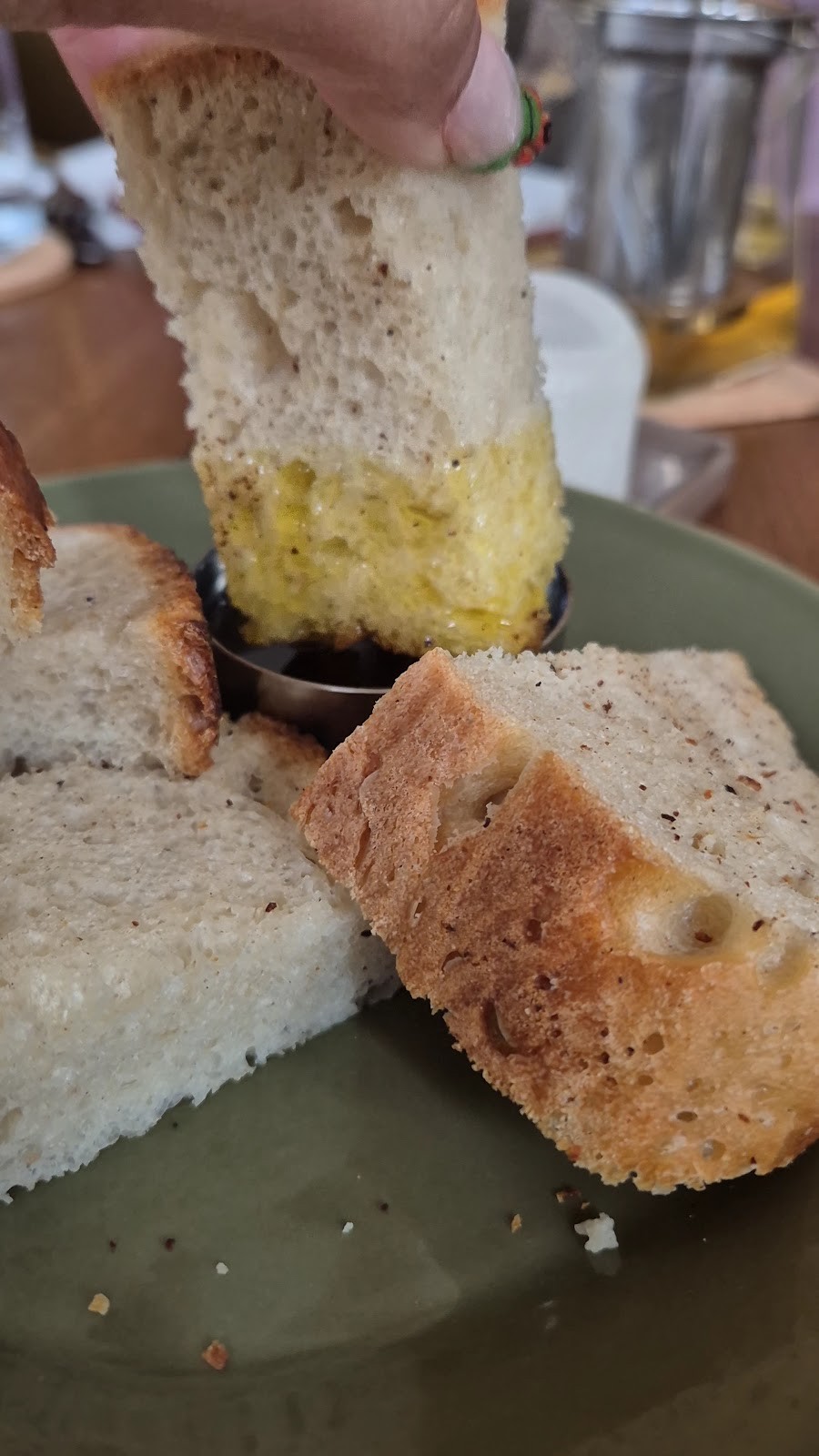 Soots: food & drinks