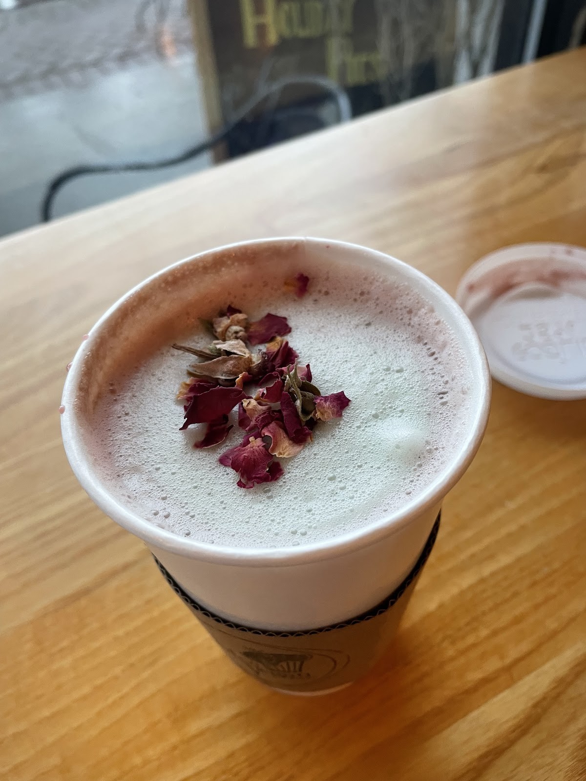 Dulce Vegan Bakery & Cafe: food & drinks