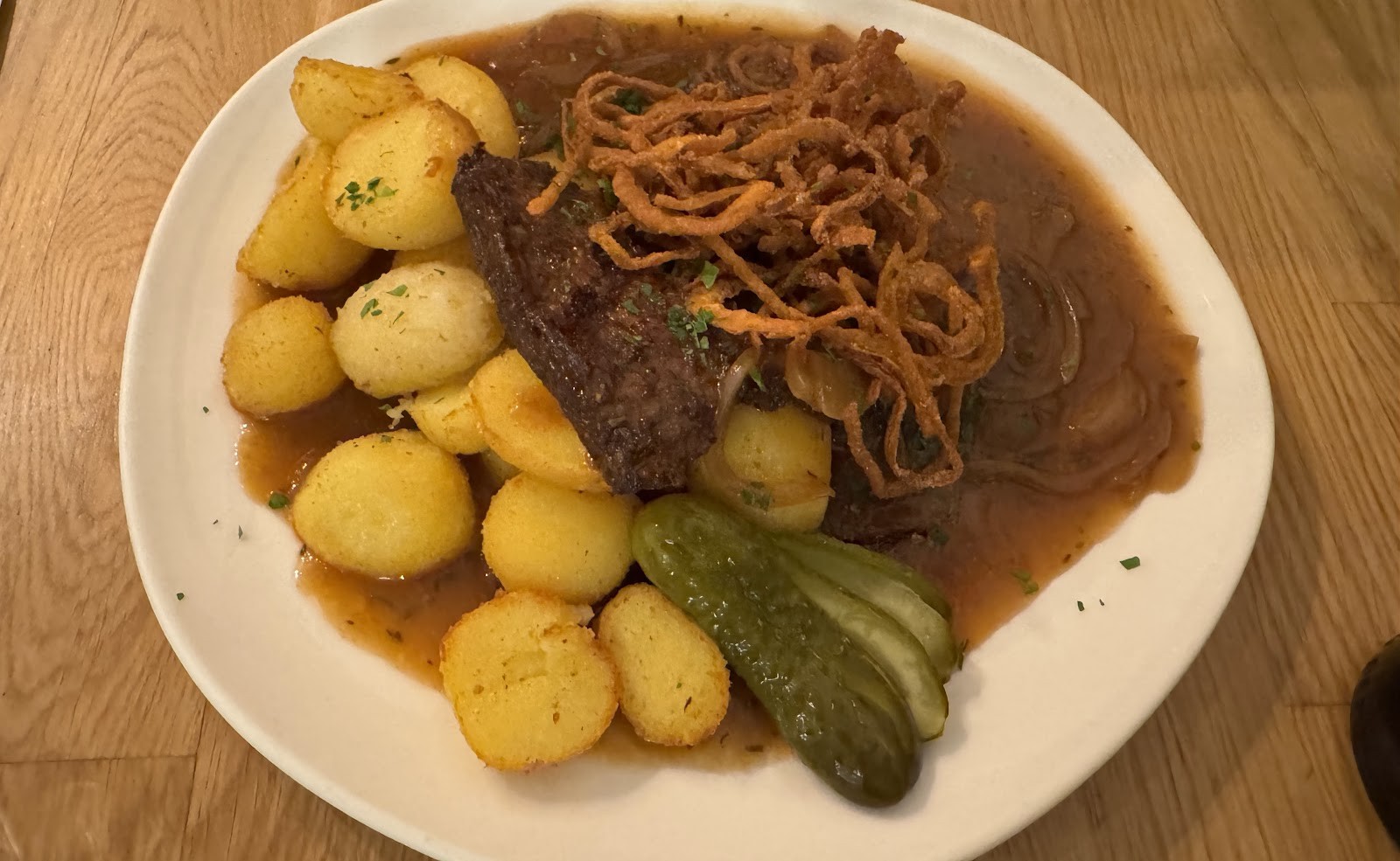 Velani Restaurant - 1120: food & drinks