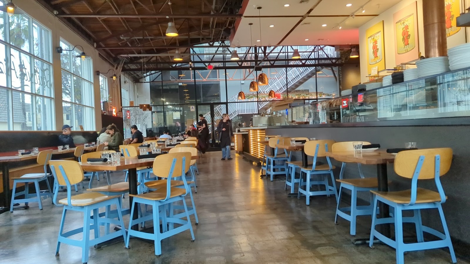 Tribute Pizza: the place