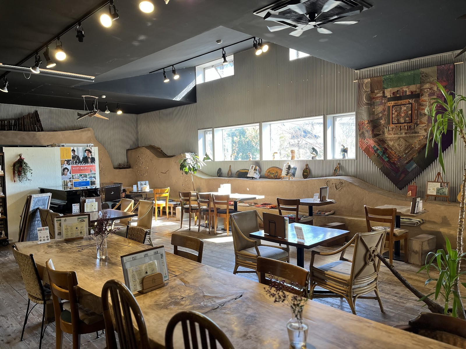 Cafe Slow: the place