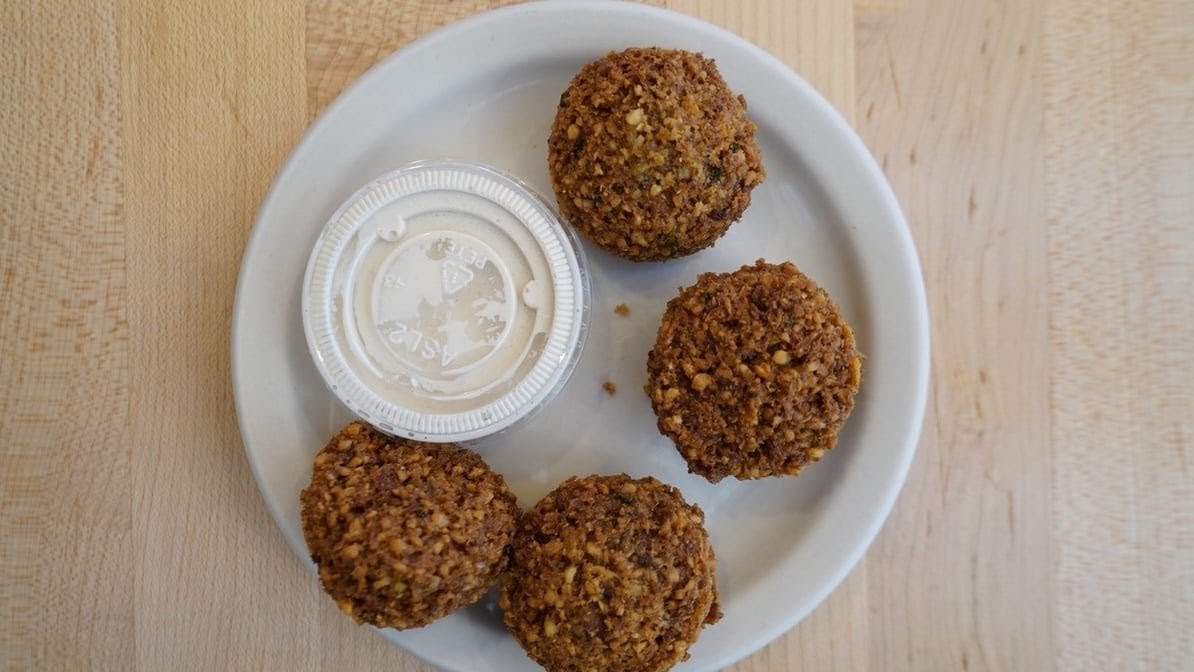 Falafel & Grill: food & drinks