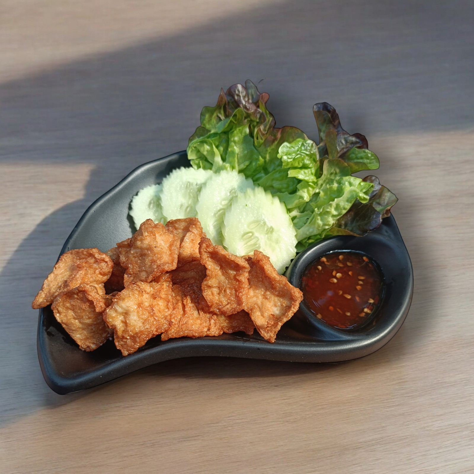 Every j (vegetarian restaurant & coffee bar) เอเวอรี่เจ ร้านอาหารเจและกาแฟสด: food & drinks