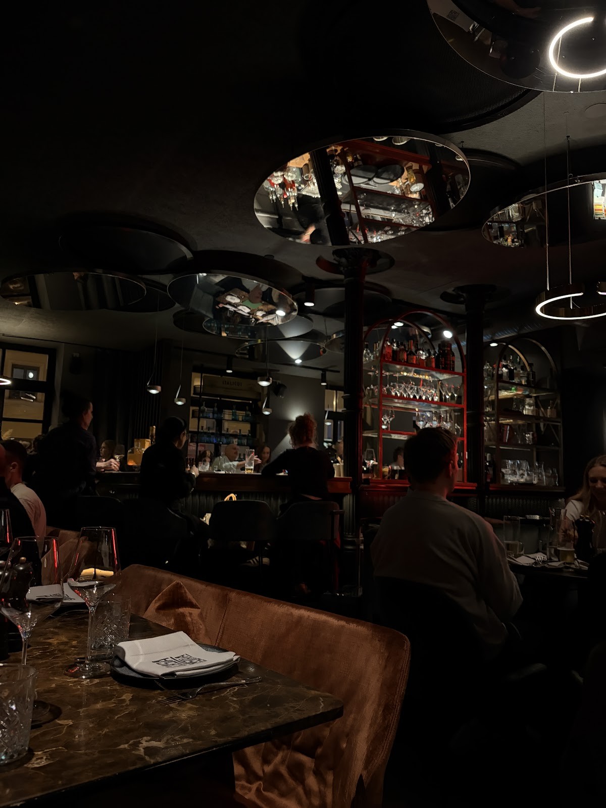 Restaurant & Bar Casa Nostra: the place