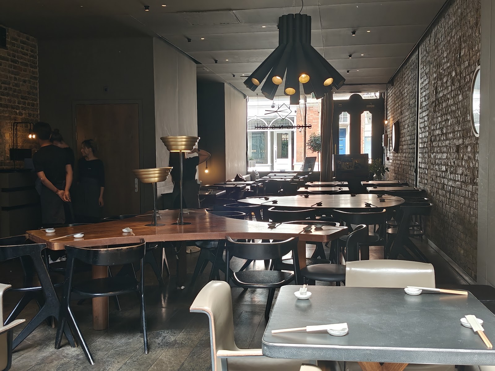 Sticks'n'Sushi: the place