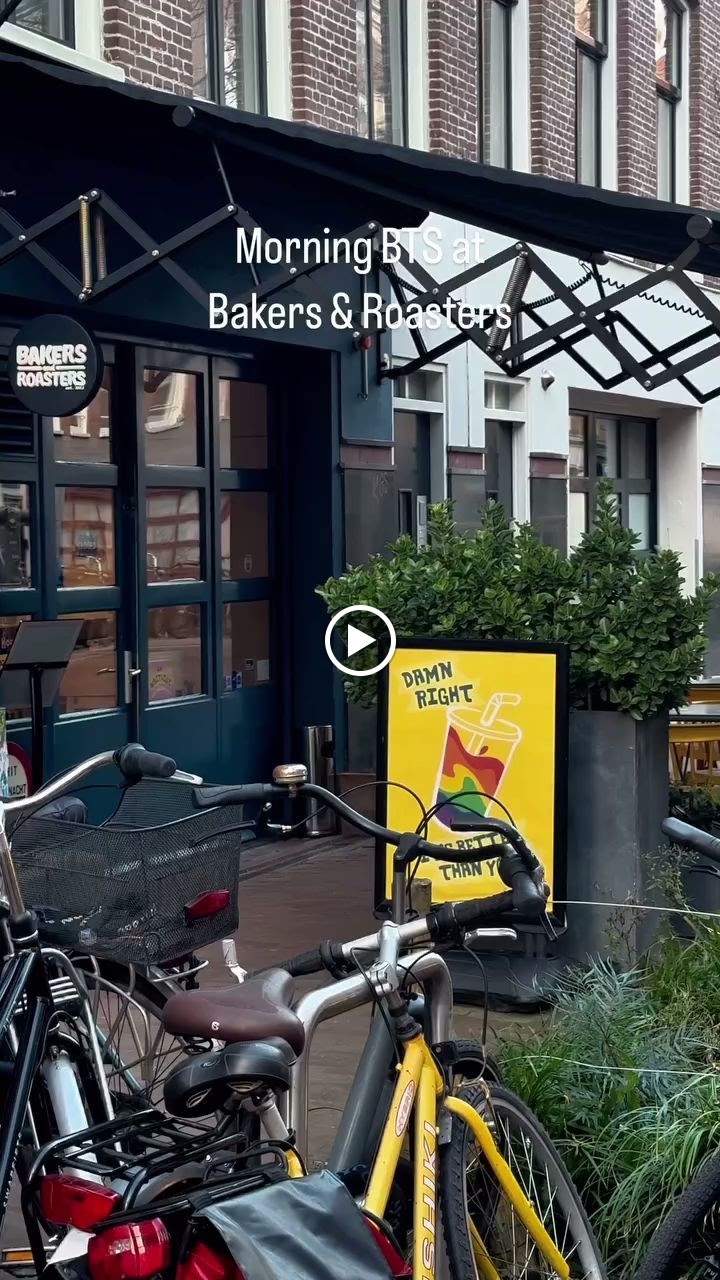 Bakers & Roasters: the place