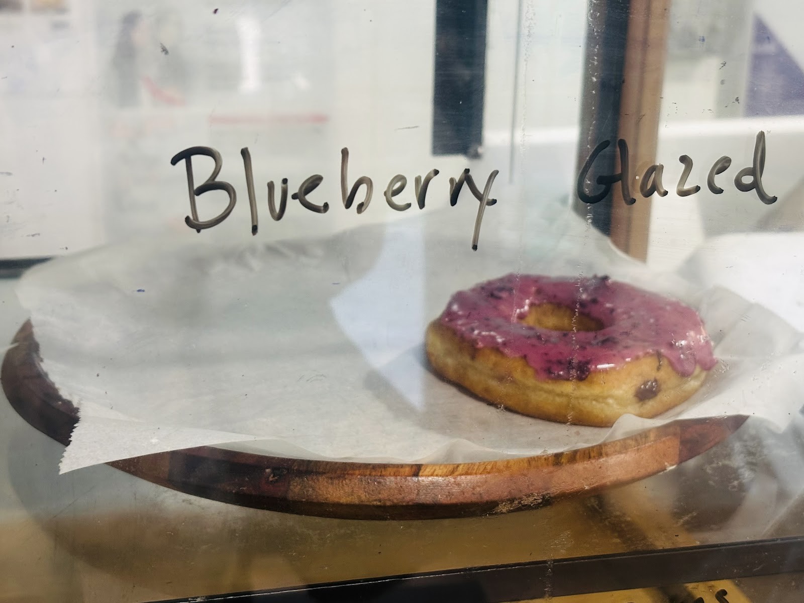 Gigi's Doughnuts: food & drinks