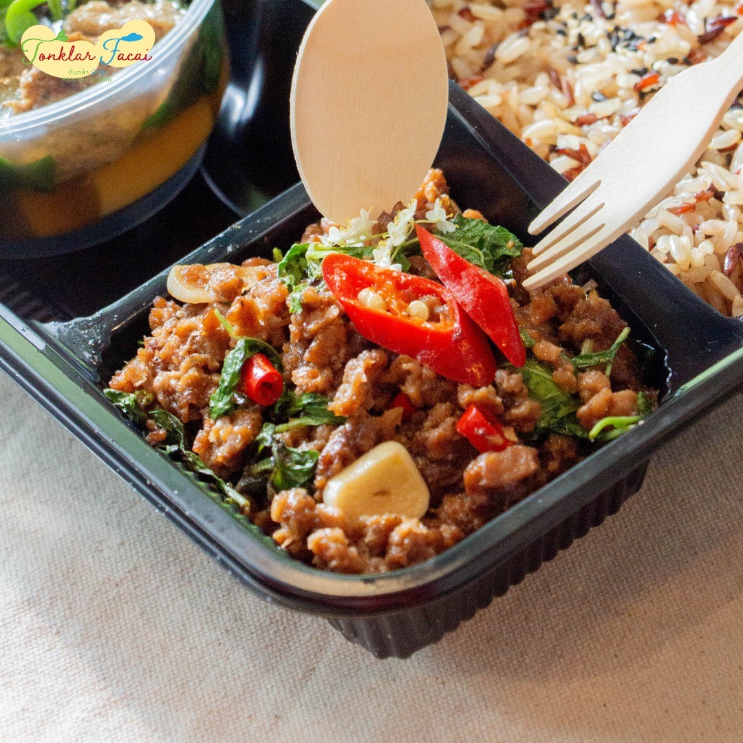 Tonklarfacai Nanglinchee (Delivery Only): food & drinks