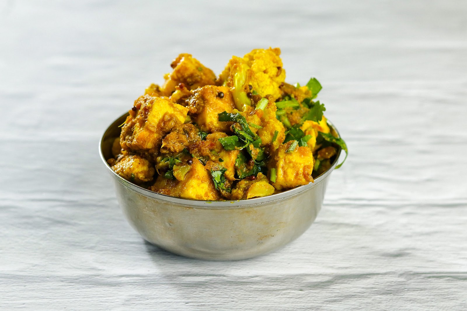 Govinda's Montreal: food & drinks