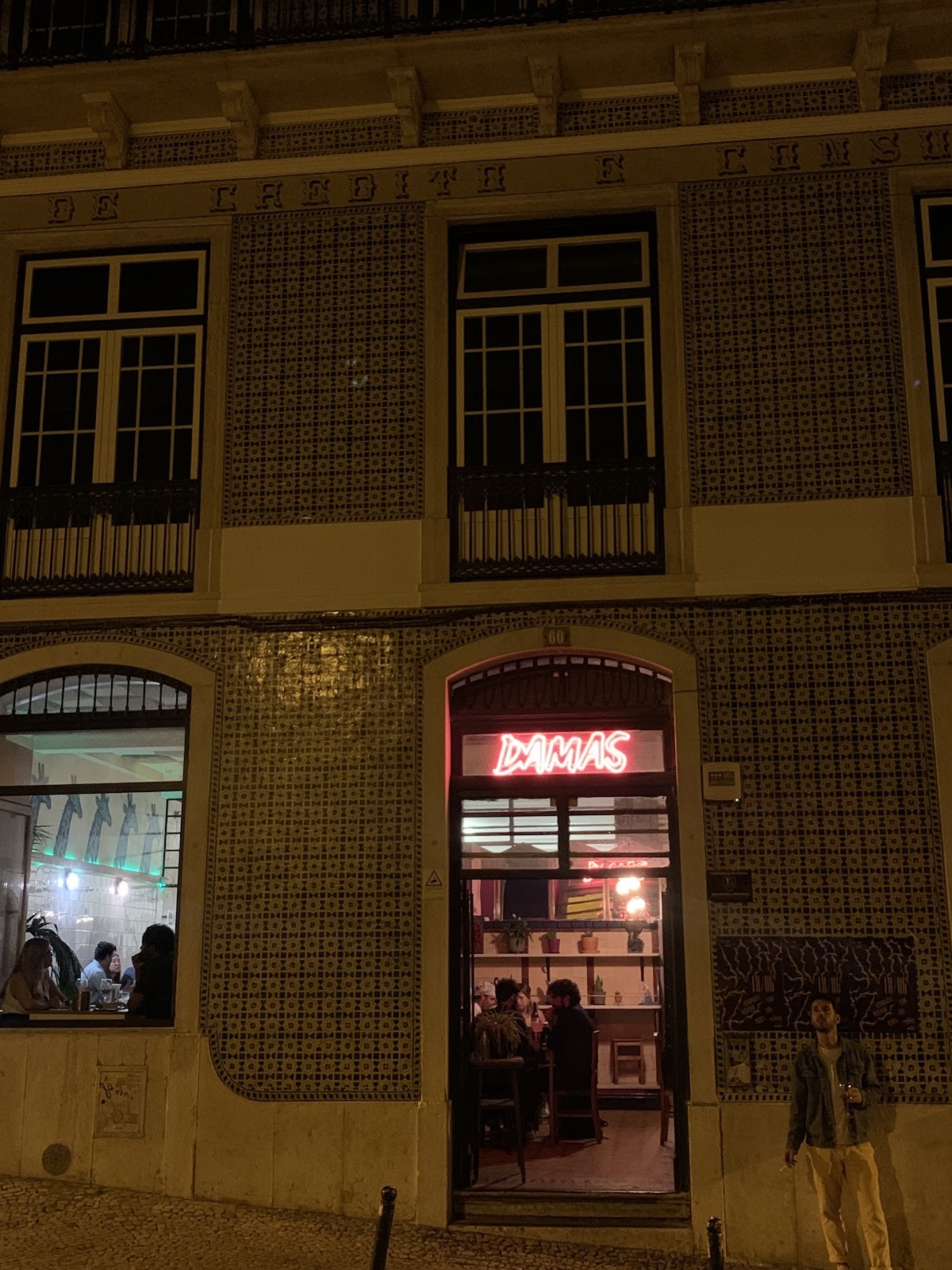 Damas: the place