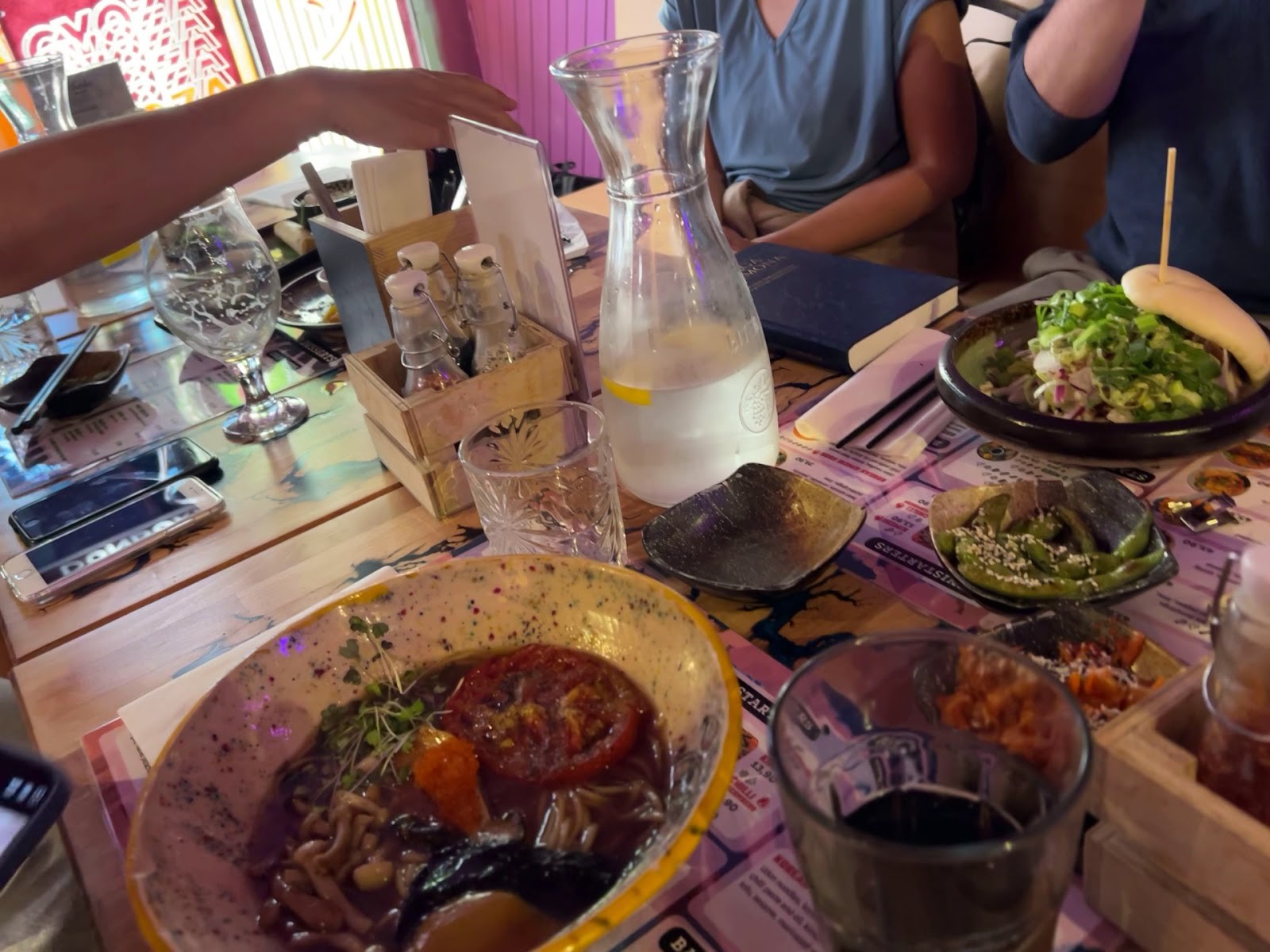 Vegan AF Ramen: food & drinks