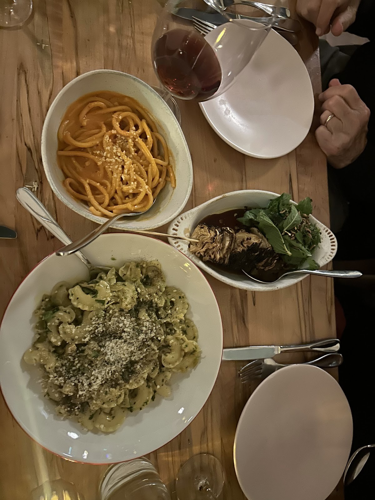 Somebody People: food & drinks