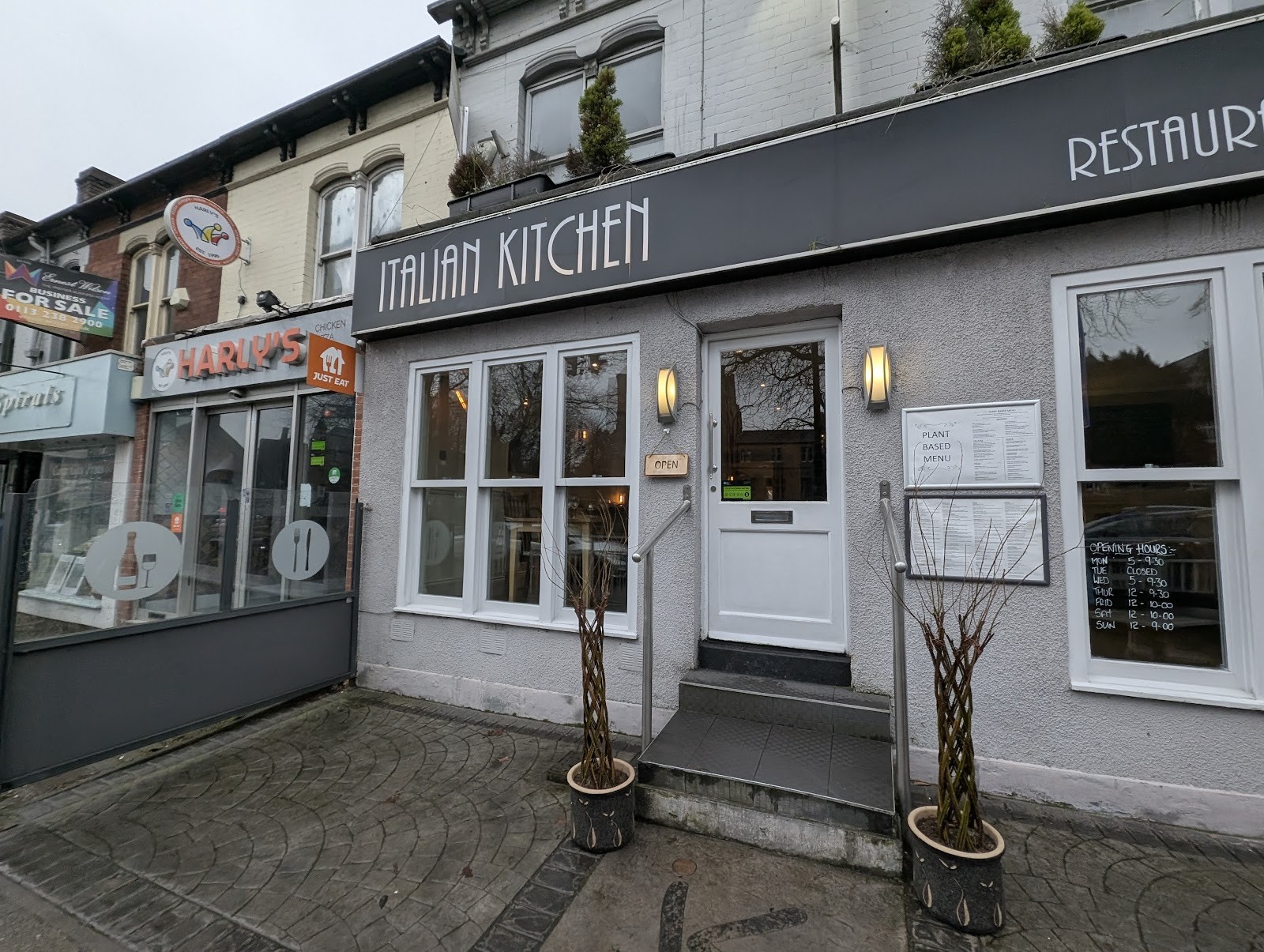 Italian Kitchen: the place