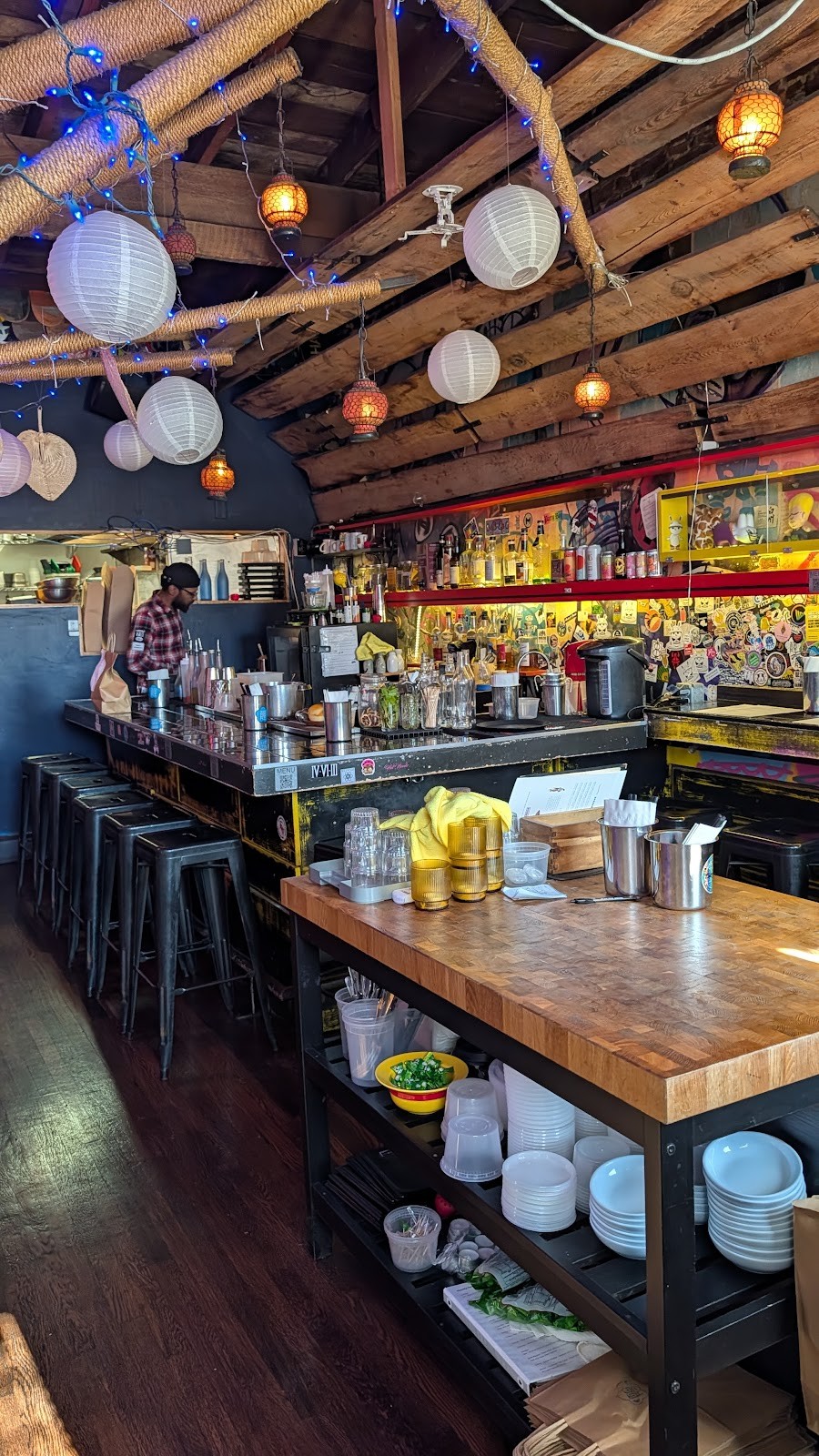 Toki Underground: the place