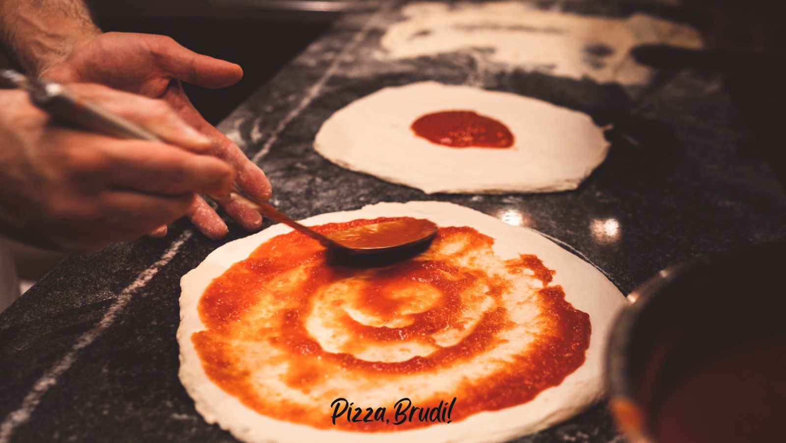Pizza, Brudi!: the place